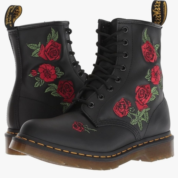 Ladies NWT fashion boot - Picture 1 of 3